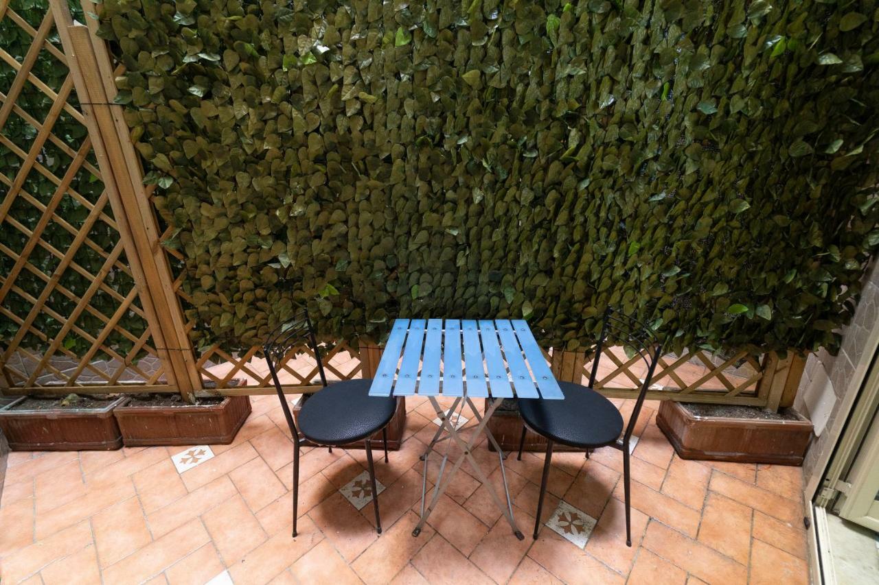 Una Stanza Al Museo 나폴리 외부 사진